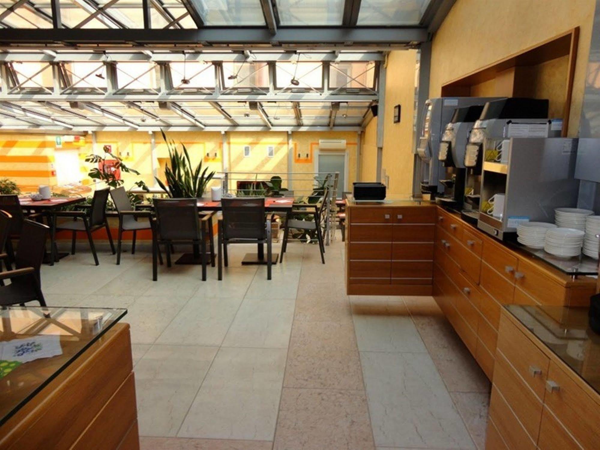 Hotel Corso Падуа Екстериор снимка